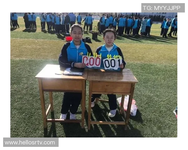 黄静的足球人生探秘：从绿茵场到心灵深处的深度对话